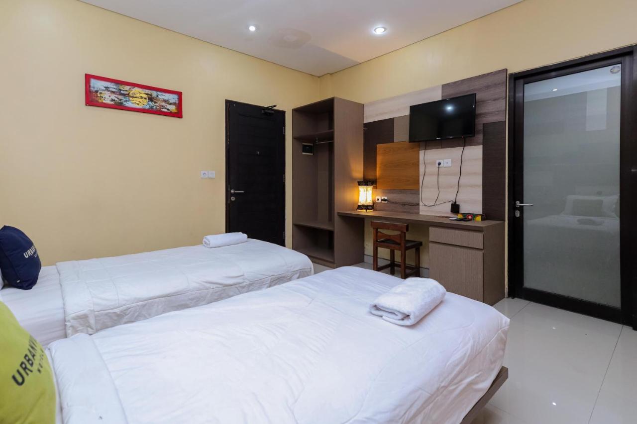 Urbanview Hotel Wg Jimbaran Bali Ungasan Exterior foto