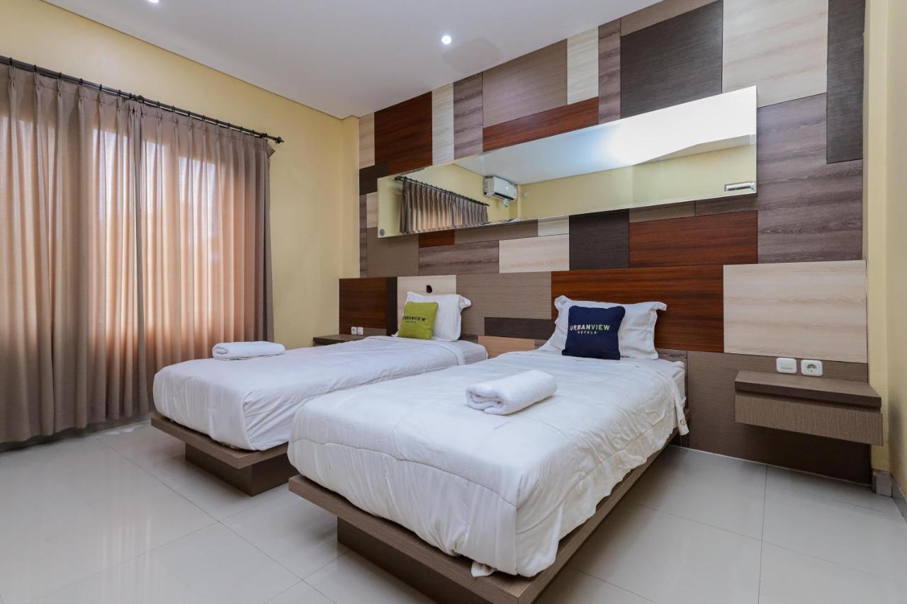 Urbanview Hotel Wg Jimbaran Bali Ungasan Exterior foto